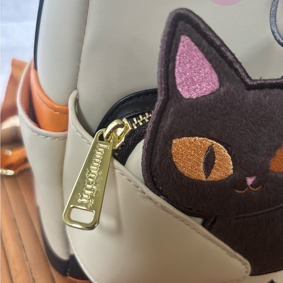 NWT Disney Loungefly Halloween Minnie Ghost Backpack - Picture 4 of 15